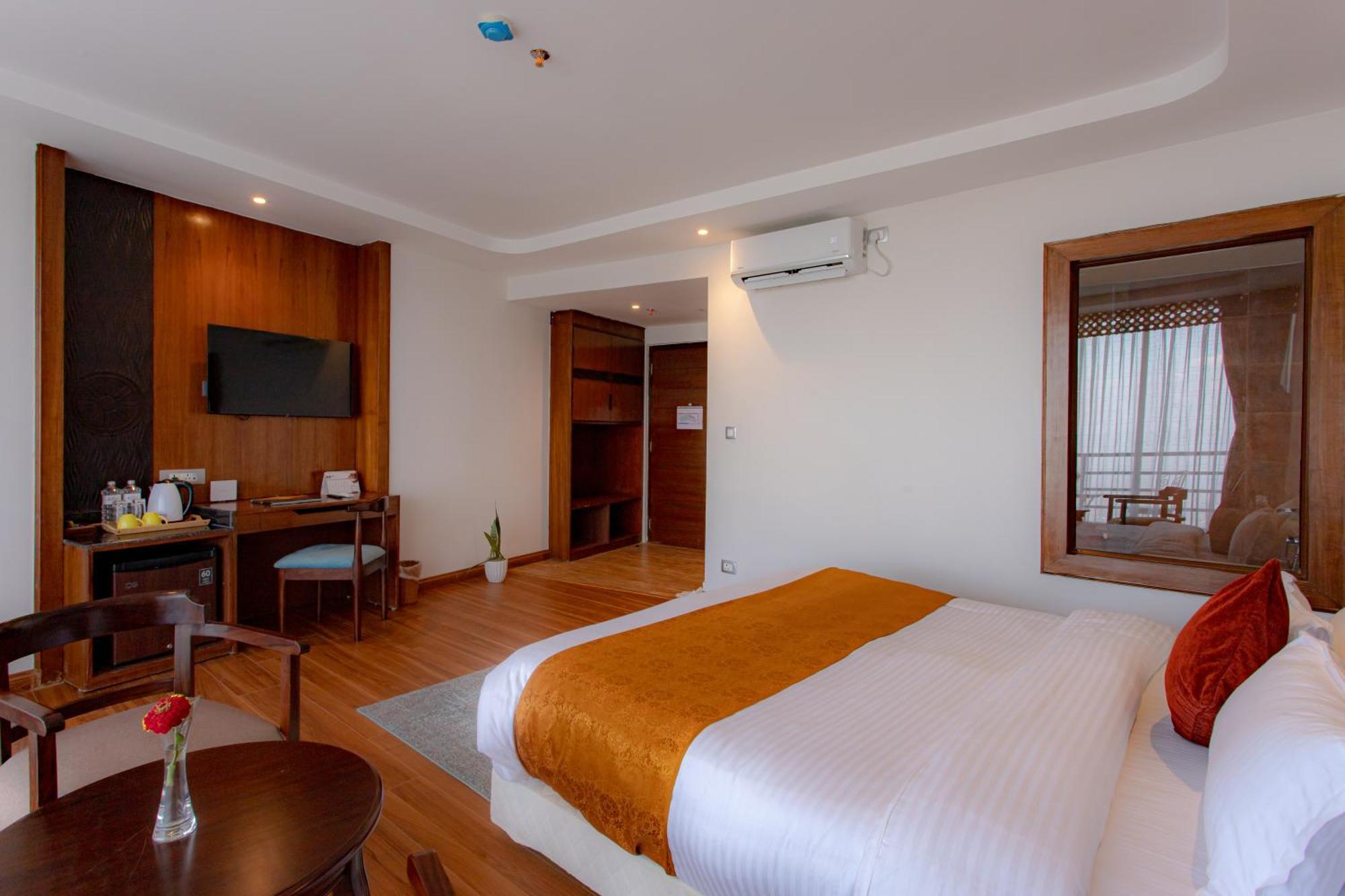 Hotel Sarathi Dulikhel Buitenkant foto