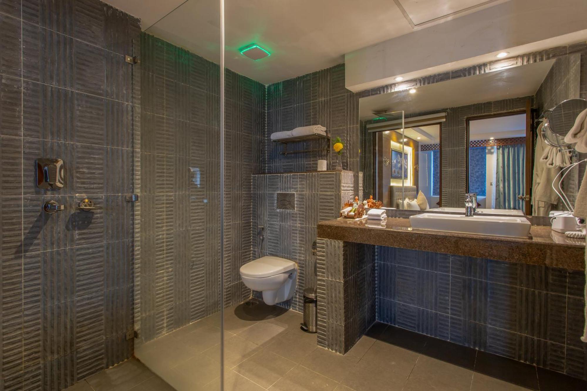 Hotel Sarathi Dulikhel Buitenkant foto
